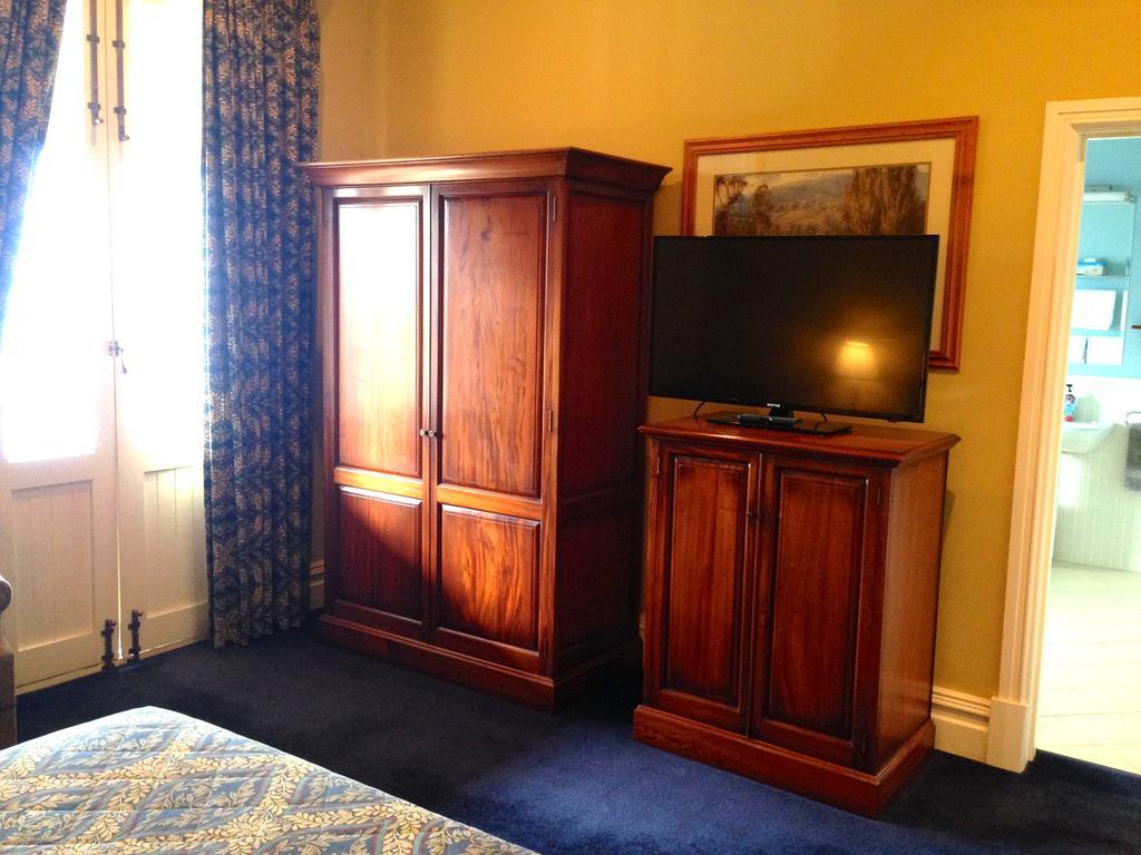 The York Palace Accommodation Phòng bức ảnh