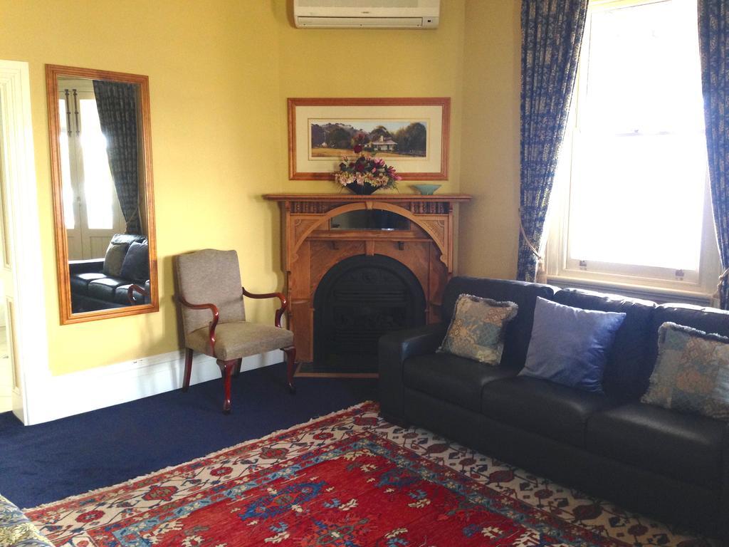 The York Palace Accommodation Phòng bức ảnh